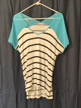 Lightweight Black and White Striped Women’s Top